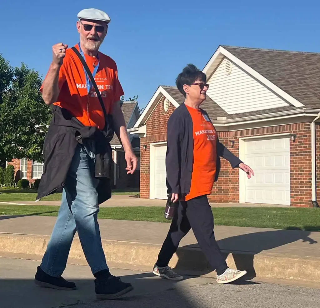 couple running the marathon